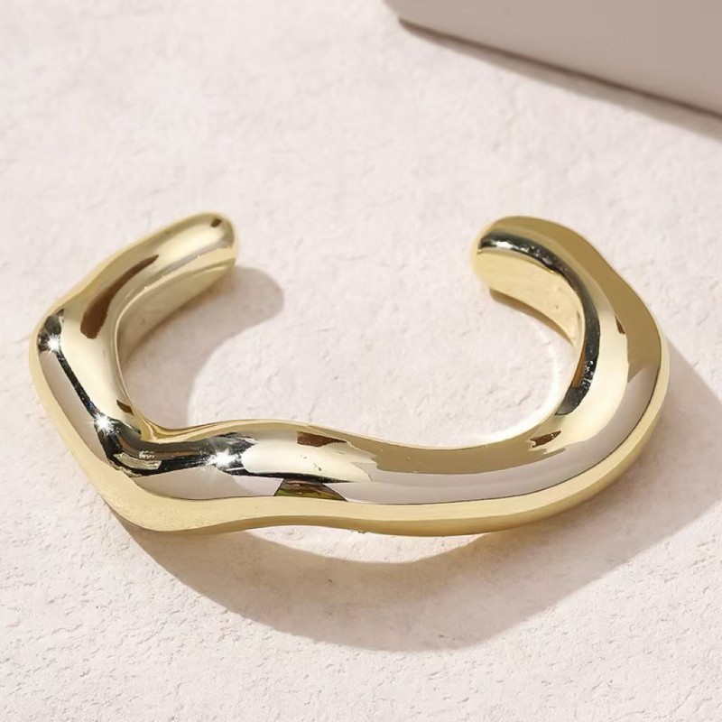 Wave Shape Acrylic Open Bracelet