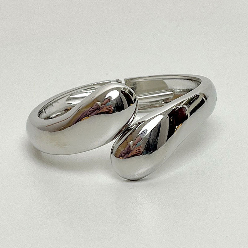 Retro Style Metal Geometric Cross Bracelet