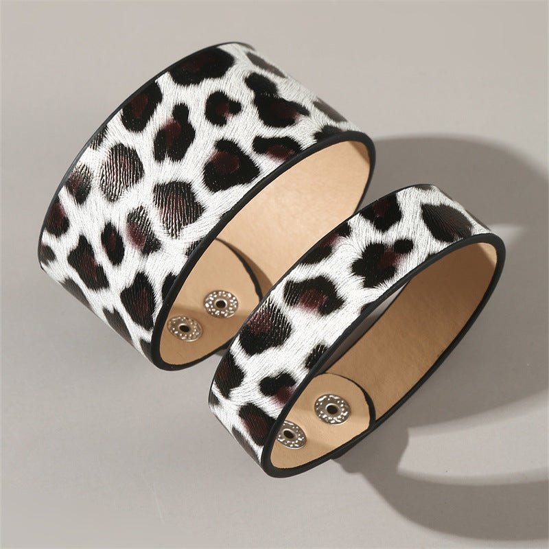 Leopard Pattern Leather Rivet Bracelets