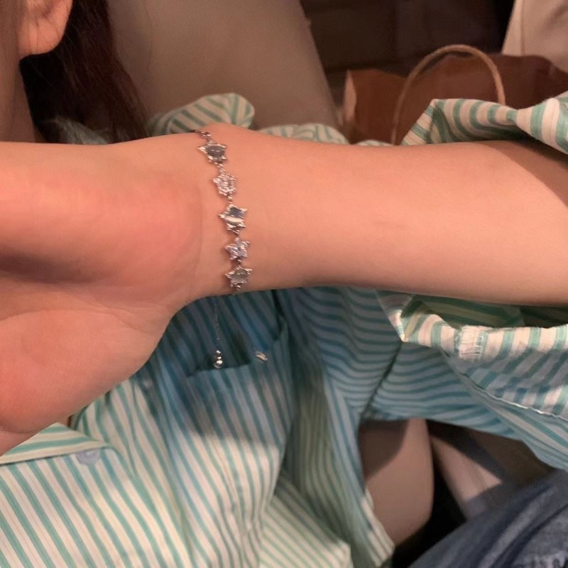 Cat's Eye Zirconia Star Pull-Out Adjustable Bracelet
