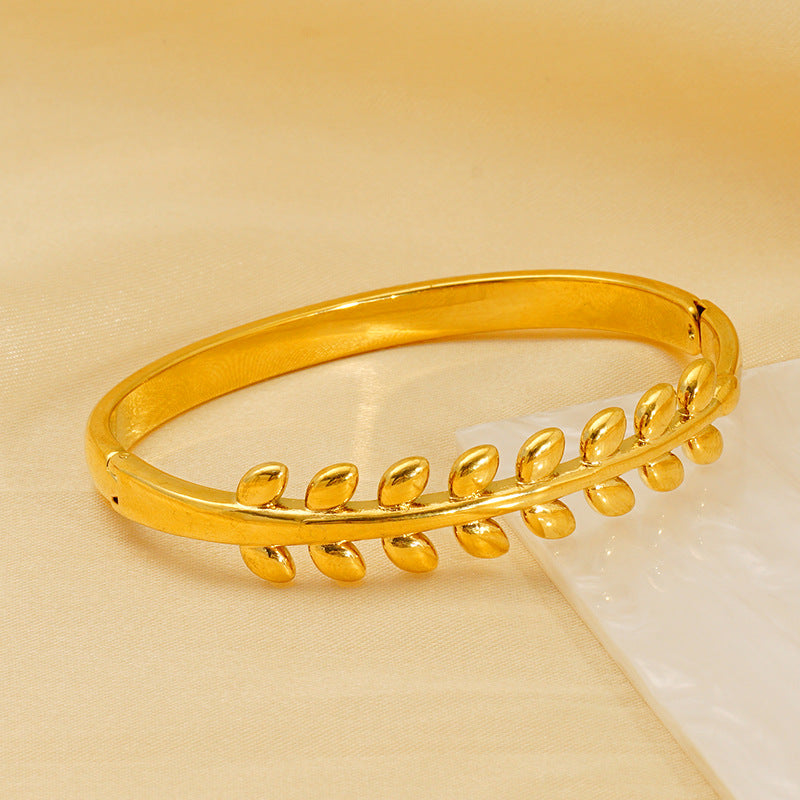 Electroplating non-fading titanium steel bracelet buckle bracelet