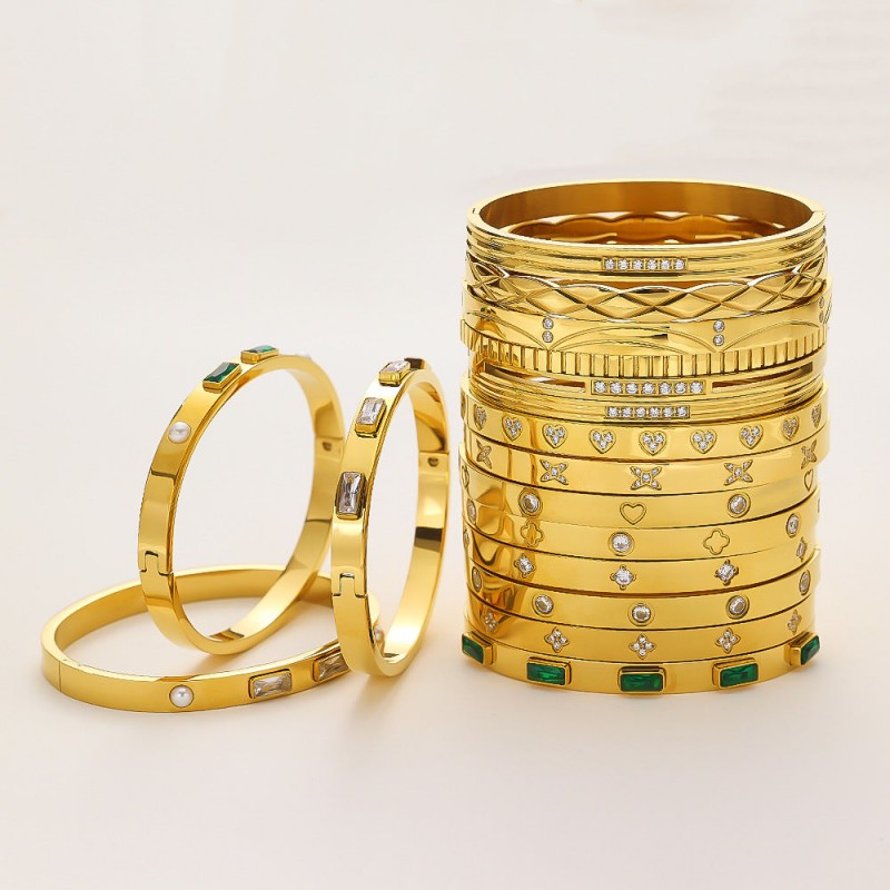18K gold plated diamond retro stacked titanium steel bracele