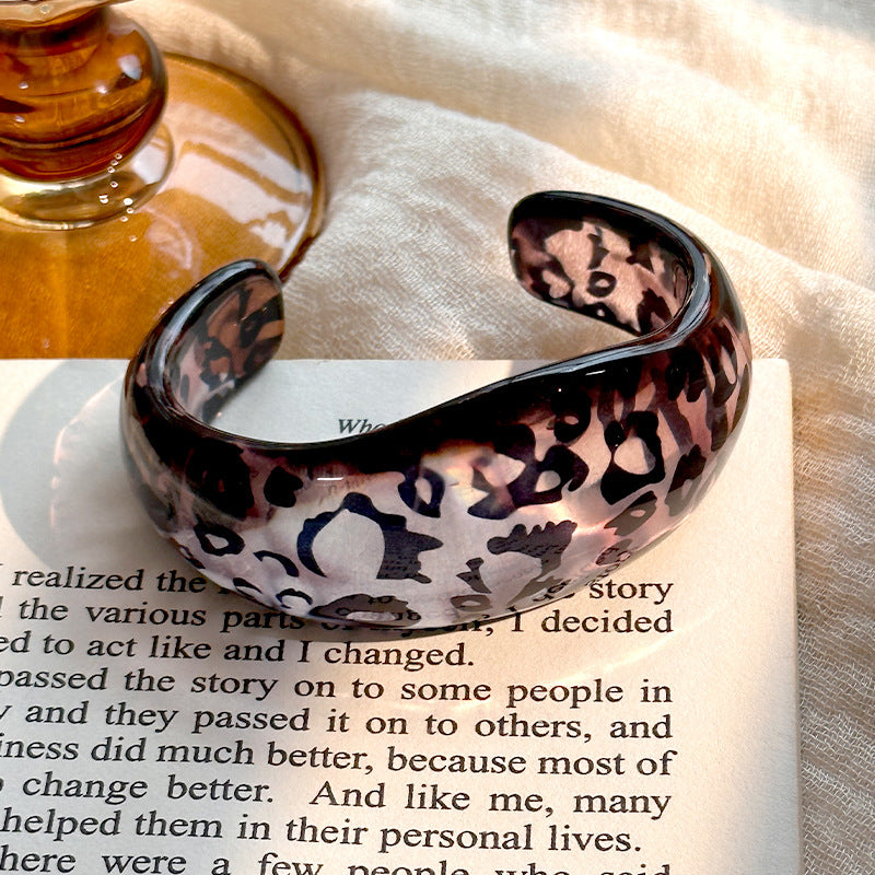 10pcs Bracelet C- shaped Simple Resin Bracelet Fashion Leopa
