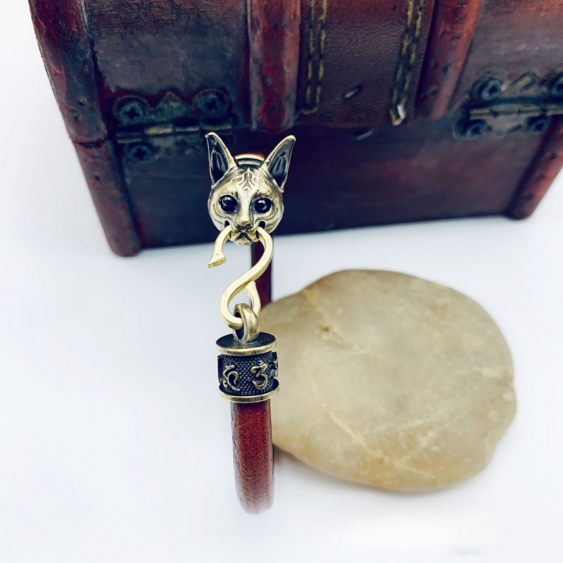 Egyptian Cat Genuine Leather Bracelets Made of Brass Old Bracelets Egyptian Cat Genuine Leather Bracelets Made of Brass Old Bracelets